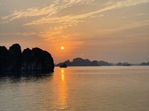 ha Long Bay (2)